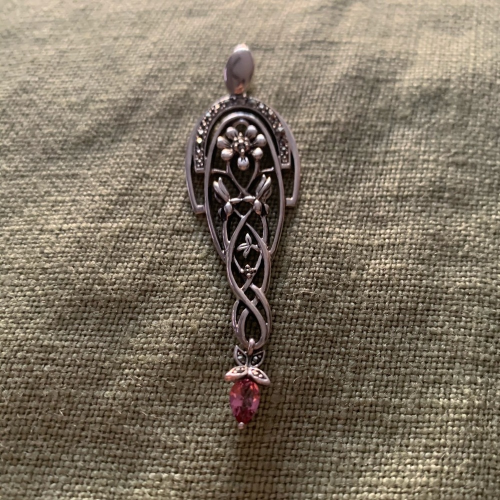 Pendant